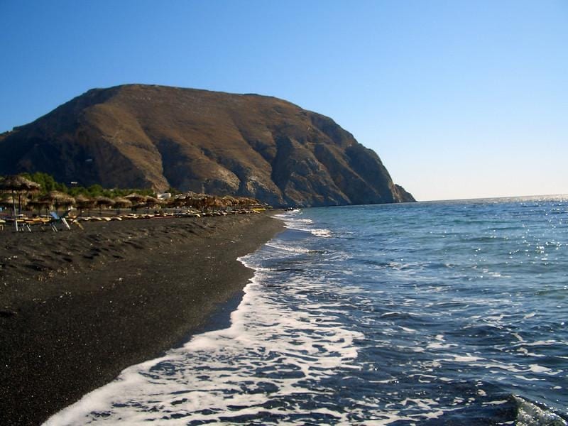 Perissa beach