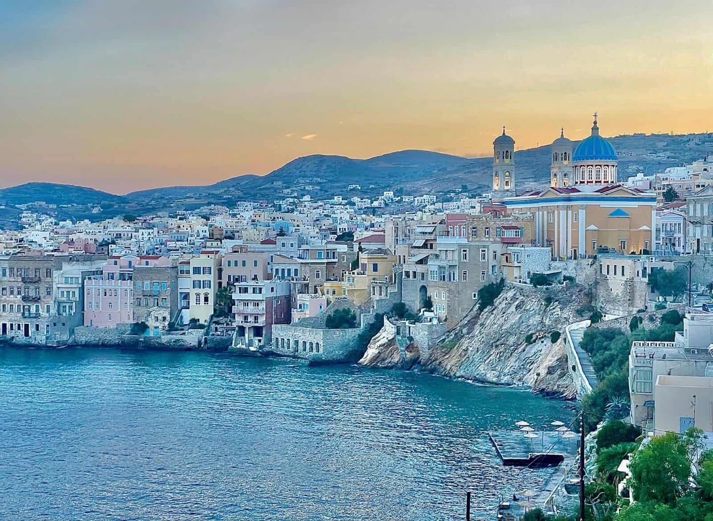 Syros hero image